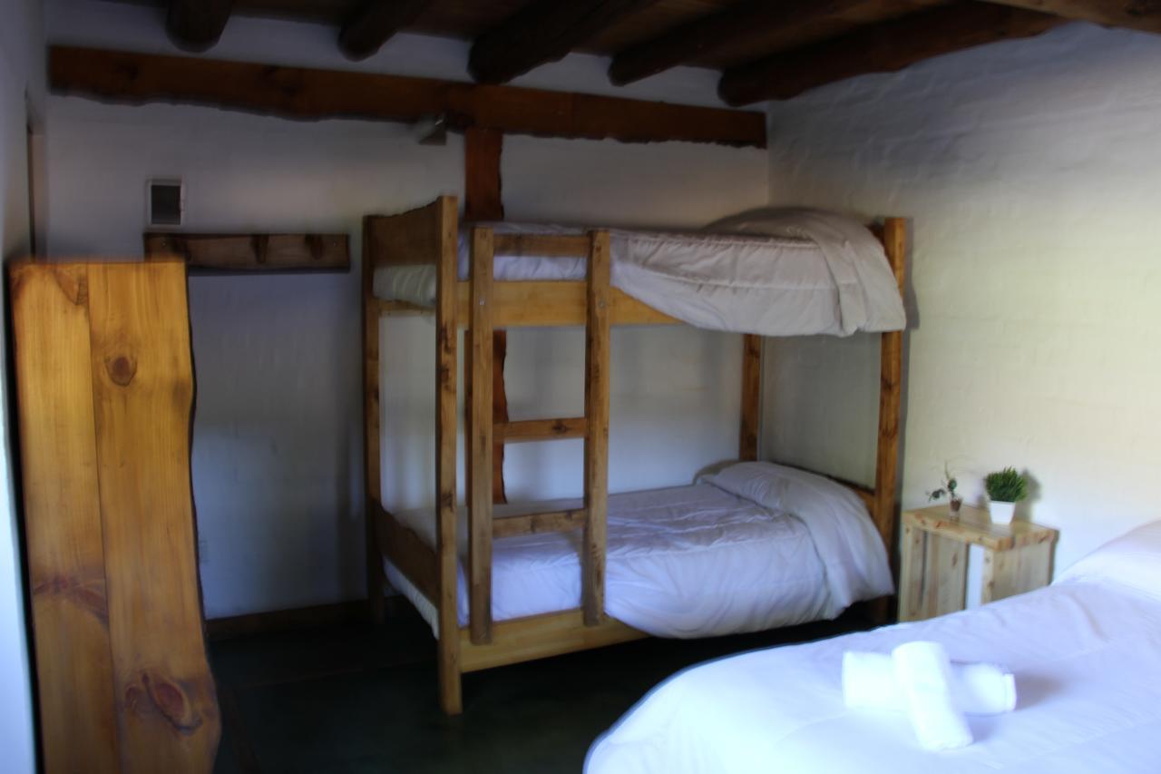 Montana Negra Hotel Alumine Room photo